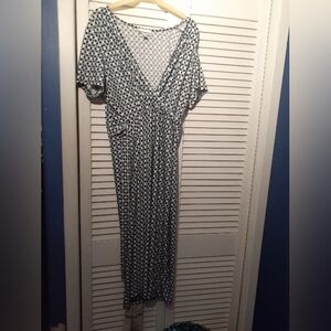 NWOT - Geometric Print Dress